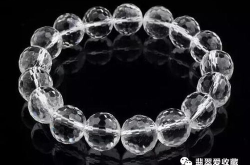 白水晶,纯净之光，心灵之镜，能量之源